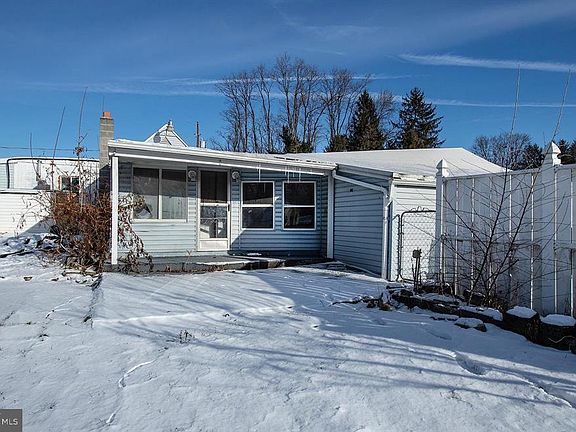3rd image of 6303 Pine St #B