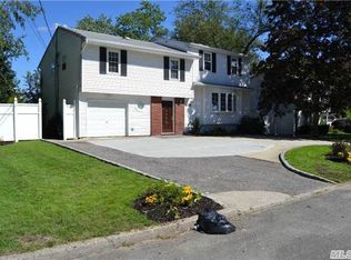 77 Ruland Rd, Selden, NY 11784