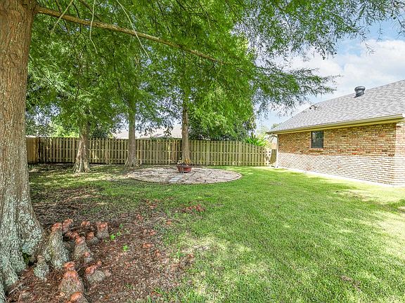 4th image of 107 Brinwood Dr