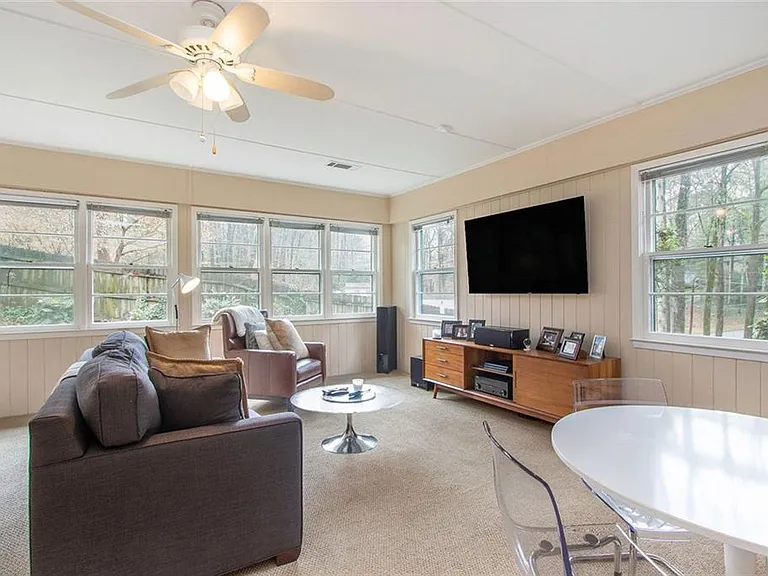 3873 Land O Lakes Dr NE — Photo 20