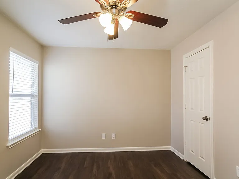 3230 Candlepine Dr — Photo 12