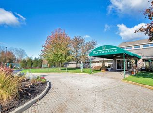 862 Birchwood Park Dr, Middle Island, NY 11953