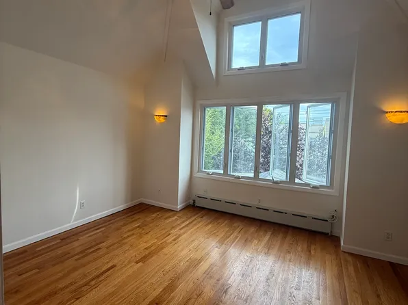 95-15 Pitkin Avenue image 18 of 26