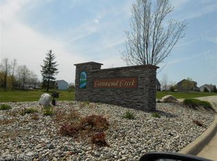 9448 Cottonwood Creek Dr, Portland, MI 48875