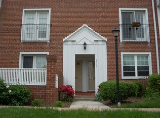 2717 S Walter Reed Dr UNIT C, Arlington, VA 22206