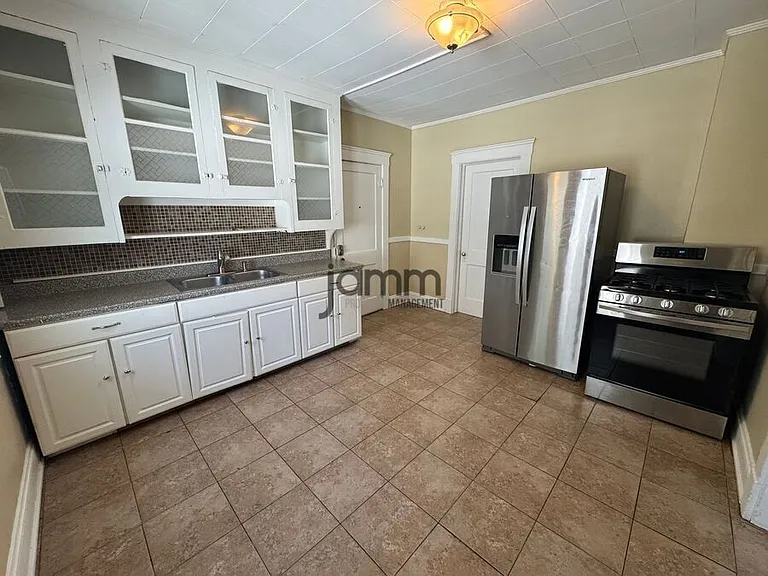 3300 Altoona Rd #4 — Photo 4