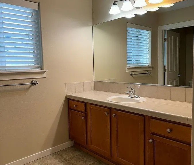 12490 SW Winterview Dr — Photo 85