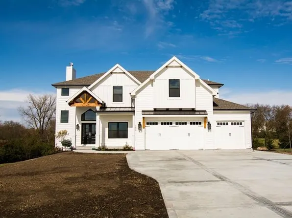 1020 NW 95th Ter, Kansas City, MO 64155