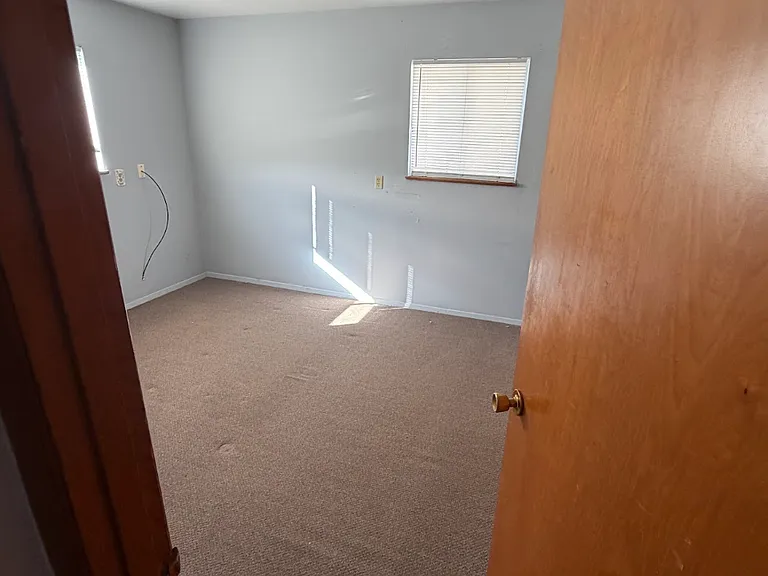 908 W Lake Ave #4 — Photo 10