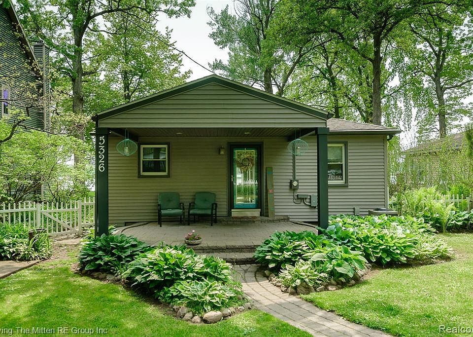 5326 Joslin Lake Dr, Gregory, MI 48137 Zillow