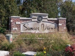 06N115 E Sunset Views Dr, St Charles, IL 60175