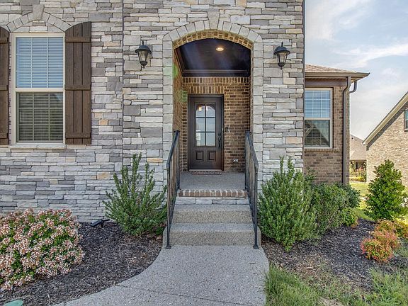 2nd image of 1133 Eckerton Dr