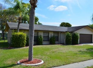 1481 Cambridge Ln, Fort Myers, FL 33919