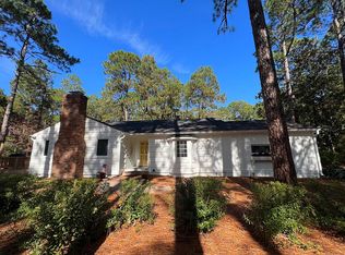 410 Crest Rd, Southern Pines, NC 28387