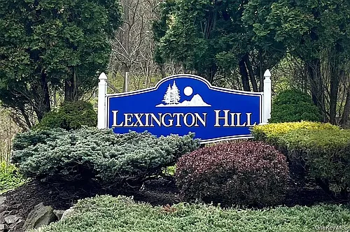 23 Lexington Hl #7 Photo 1