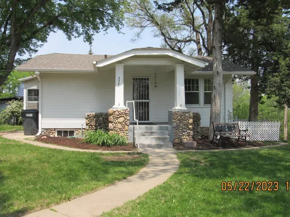 2301 George St, Sioux City, IA 51103