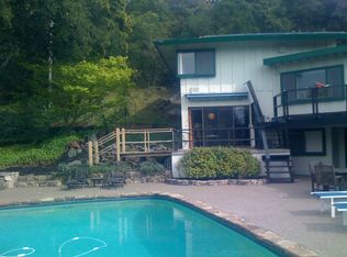 22 Moraga Via, Orinda, CA 94563