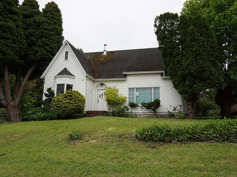 2nd image of 285 Monument Rd