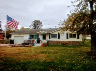 6 Birch Ave, Saint Peters, MO