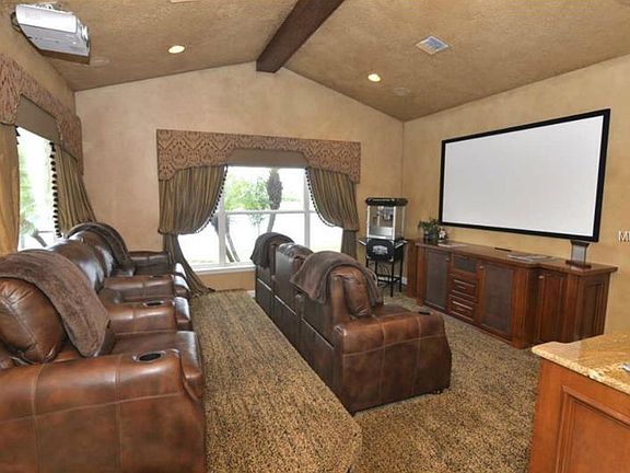 4th image of 3388 Regal Crest Dr