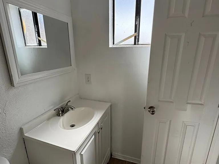 1720 Arno St SE — Photo 5