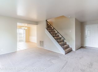 7487 Ahern Ct, Saint Louis, MO