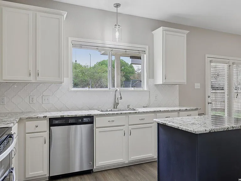 15006 Preston Court Dr — Photo 19