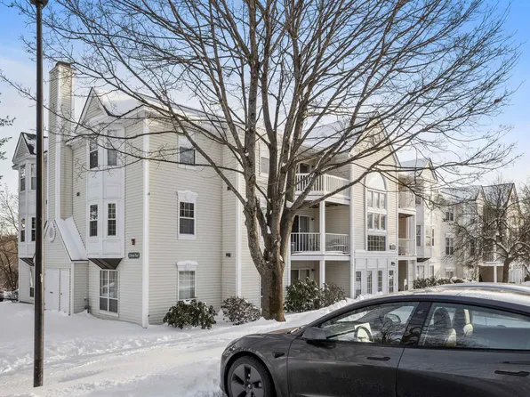 2 Scituate Place #25, Merrimack, NH 03054