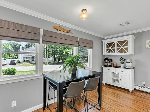 4th image of 360 McConnell Avenue