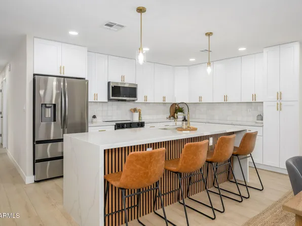2118 E RADCLIFFE Drive, Tempe, AZ 85283