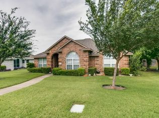 517 Wendy Ln, Desoto, TX 75115