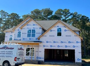 206 Shortleaf Drive, Grimesland, NC 27837