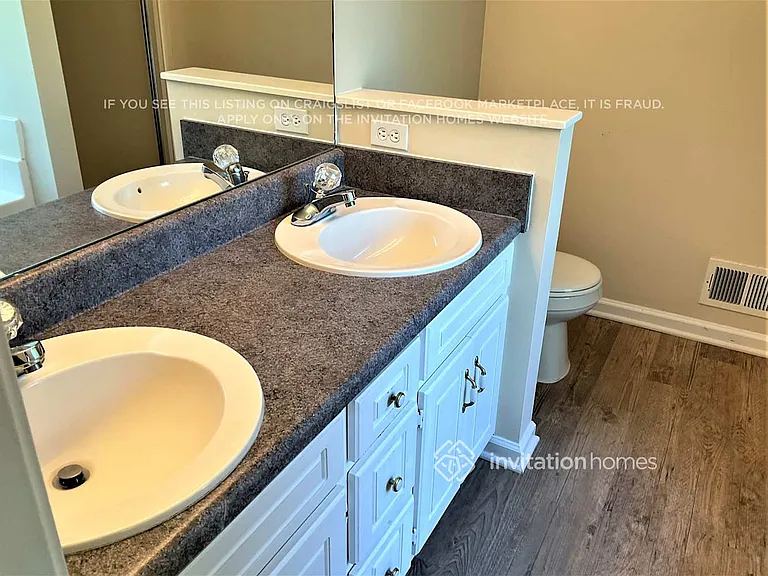 3848 Summer Leigh Ct — Photo 15
