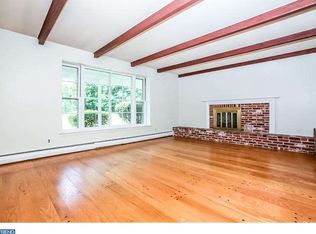 318 Plush Mill Rd, Wallingford, PA 19086