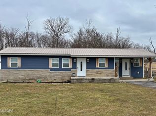 217 Yoakum Rd, Speedwell, TN 37870