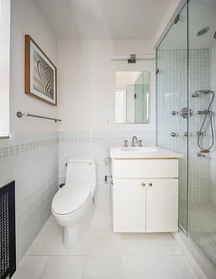 Sold by Compass | media 7