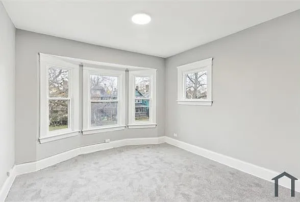 9403 Columbia Ave — Photo 12