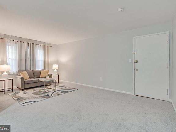 4th image of 9473 Fairfax Blvd APT 104