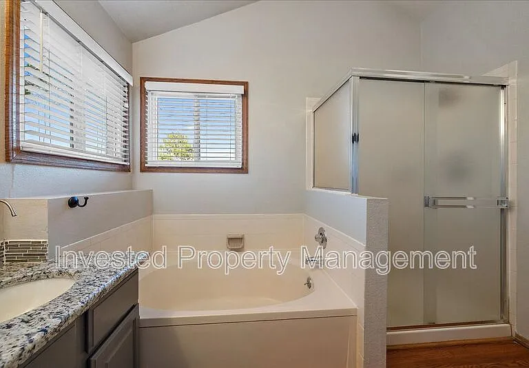 7291 Palisade Dr — Photo 23