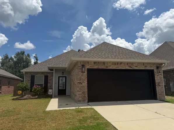 106 Lightbourne Dr, Lafayette, LA 70506