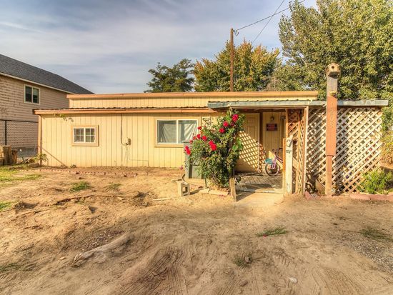 1203 Montana Ave, Richland, WA 99352
