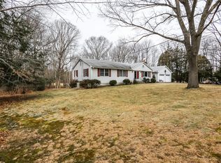 890 Baldwin Rd, Woodbridge, CT 06525