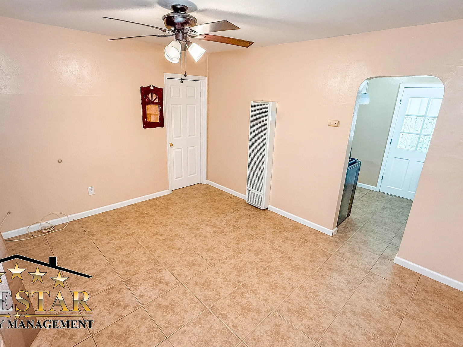 2 bed, 850 sqft, $1,195 — Photo 3