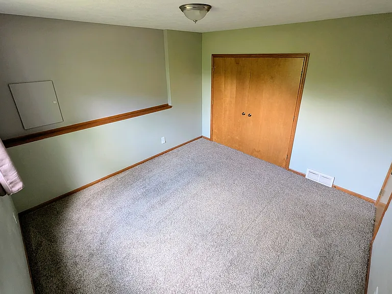 Downstairs bedroom #1 (12.25' x 11.5')