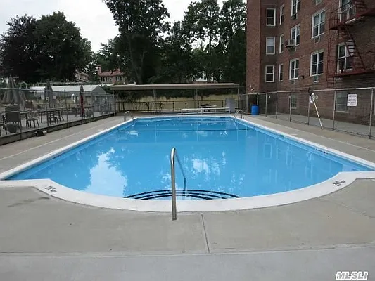 Sold by Douglas Elliman | media 33