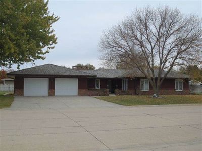 332 Nelson St, Saint Paul, NE, 68873