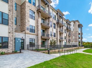 2700 Old Denton Rd #1008, Carrollton, TX 75007