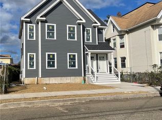 189 Arctic St, Bridgeport, CT 06608
