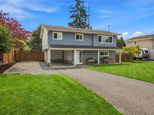 744 Newcastle Ave, Parksville, BC V9P 1G1