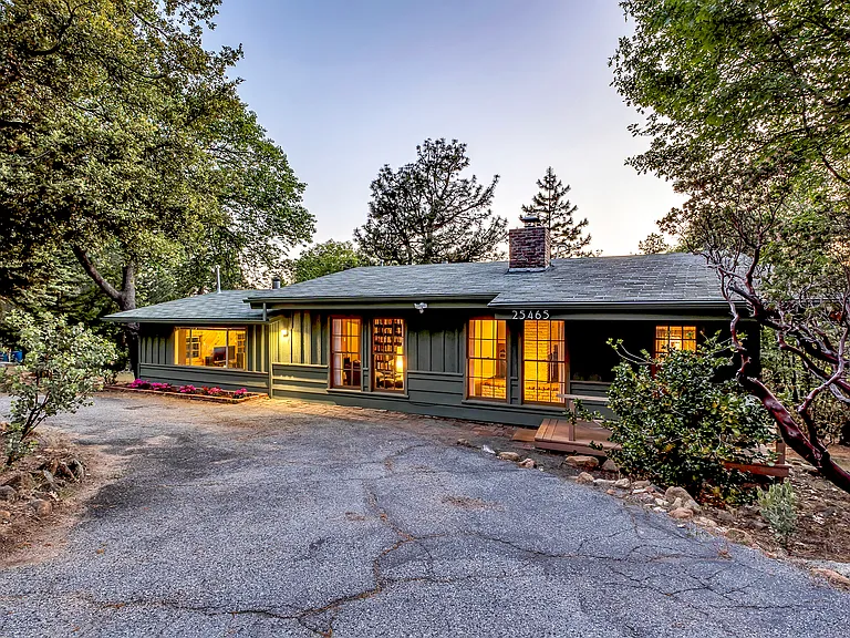 25465 Seneca Dr — Photo 48